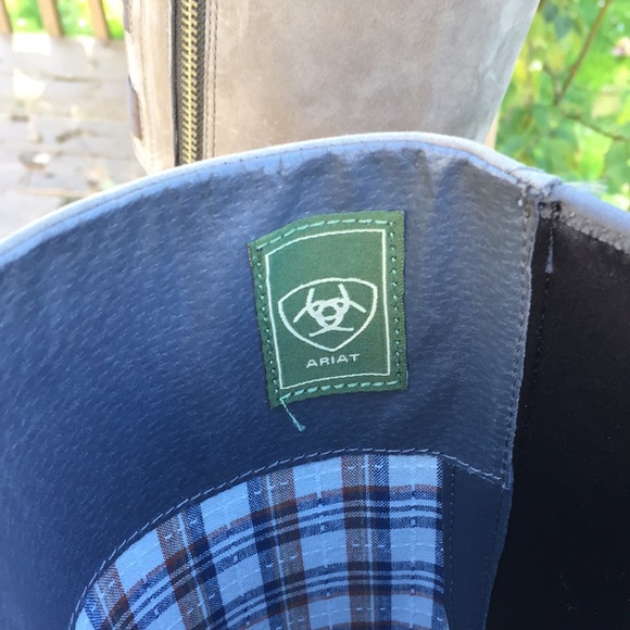 Waterproof Ariat Boots - Picture 8 of 15